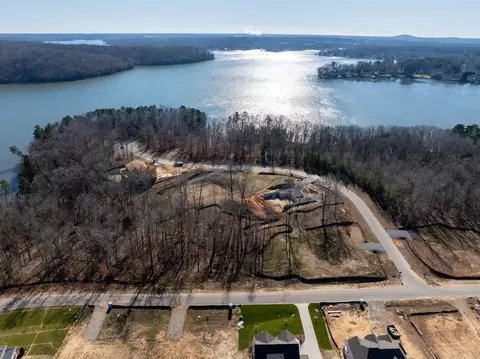 View/Area - 1002 Kingbird Ln, Clover, SC 29710 photo 1 of 15