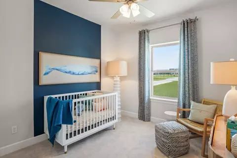 Bedroom - 304 Bluestem Dr, Euless, TX 76039 photo 3 of 5