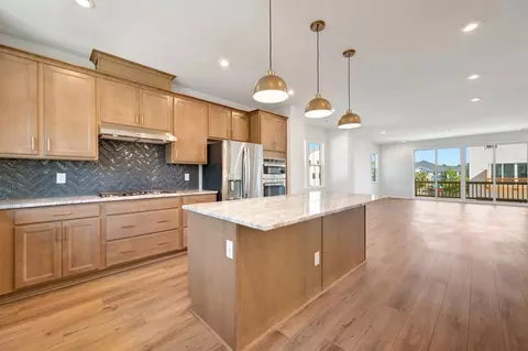 1065 Zelkova Ln, Chapel Hill, NC 27517