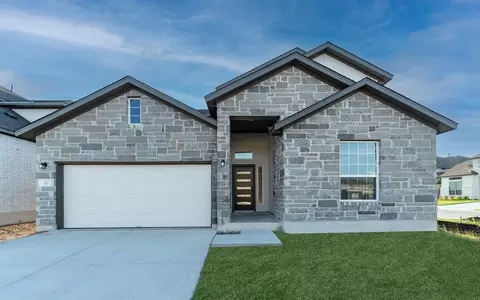 200 Hollister Dr, Liberty Hill, TX 78642