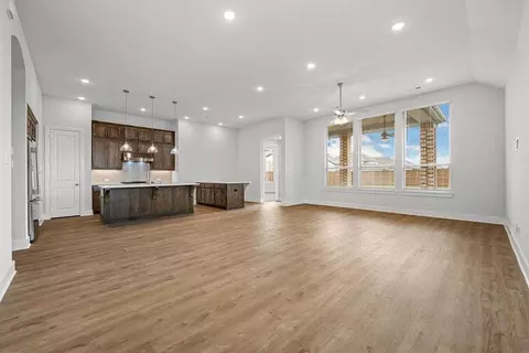 Living - 325 Vale Run, Kyle, TX 78640 photo 5 of 5