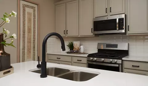 Kitchen - 10623 Waterloo Dr, Peyton, CO 80831 photo 2 of 8