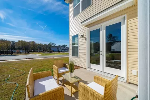 Exterior - 714 Alma Square Dr, Moncks Corner, SC 29461 photo 2 of 9