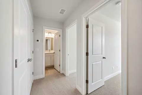 Entry Way - 714 Alma Square Dr, Moncks Corner, SC 29461 photo 10 of 10