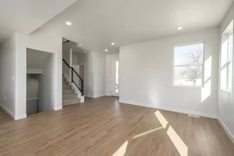 Living - 06 227 W Waterstone Circle 6565 S, Murray, UT 84107 photo 2 of 3