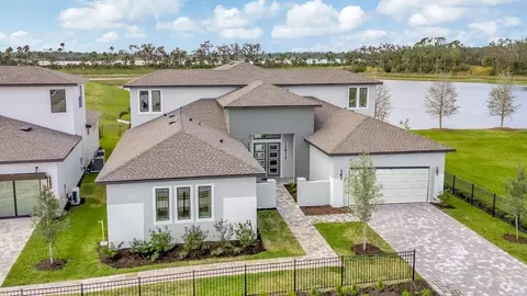 Exterior - 8617 Ocean Key Pl, Parrish, FL 34219 photo 8 of 11