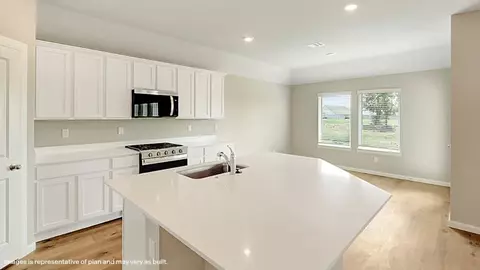 Kitchen - 3305 E 154th St S, Bixby, OK 74008 photo 3 of 6