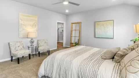 Bedroom - 3305 E 154th St S, Bixby, OK 74008 photo 2 of 3