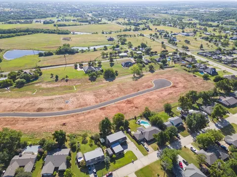 View/Area - 2800 Heather Hvn, Moore, OK 73160 photo 22 of 26