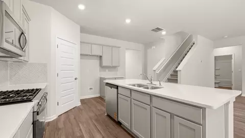 Entry Way - 226 Cattle Dr, Perry, GA 31069 photo 2 of 4