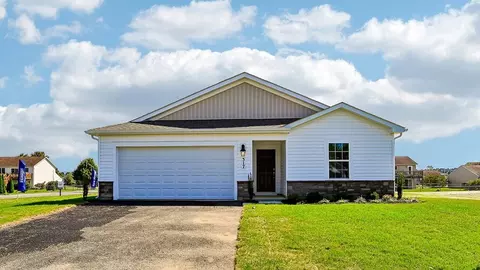 317 Edison Dr, Shippensburg, PA 17257