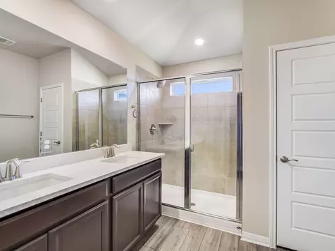 101 Dove Crest Ln, Liberty Hill, TX 78642