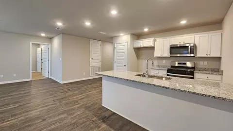 Other - 5006 Fox Glen Dr, Jackson, MS 39212 photo 2 of 14