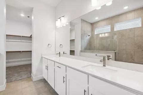 Bath - 1316 S Brook Dr, Leander, TX 78641 photo 1 of 3