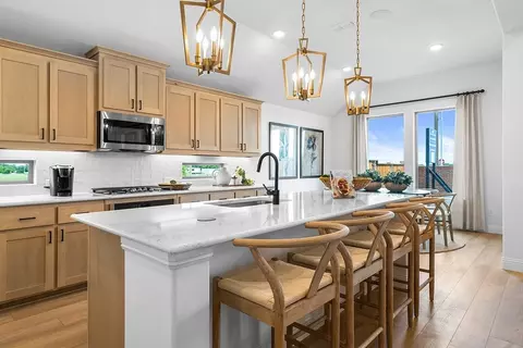 Kitchen - 601 Trinity St, Van Alstyne, TX 75495 photo 6 of 7