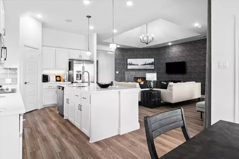 Kitchen - 601 Trinity St, Van Alstyne, TX 75495 photo 5 of 7
