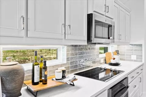 Kitchen - 601 Trinity St, Van Alstyne, TX 75495 photo 3 of 7