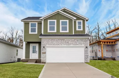 1036 NW Macarthur Ln, Waukee, IA 50263