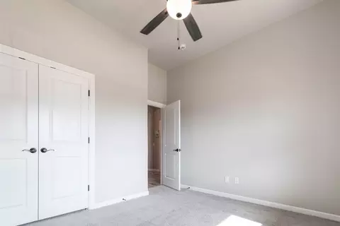 Bedroom - 932 Hydrangea Way, Edmond, OK 73034 photo 11 of 17