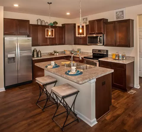 Kitchen - 5131 Highmeadow Pl, Morrow, OH 45152 photo 3 of 9