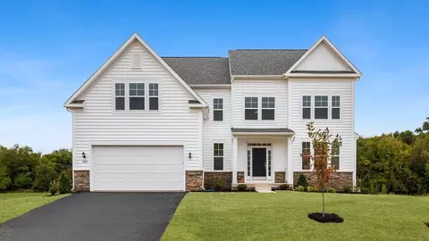 205 Butler St, Charles Town, WV 25414