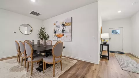 Dining - 10376 Meadowsweet Dr, Warrior, AL 35180 photo 2 of 4