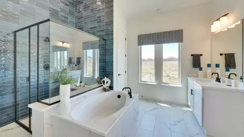 Bath - 321 Sterling Ridge Dr, Leander, TX 78641 photo 2 of 4