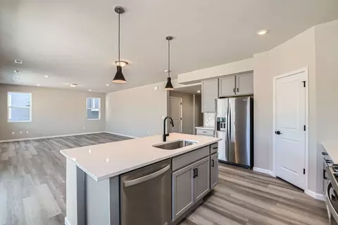 Kitchen - 46409 Saddleback Dr, Bennett, CO 80102 photo 3 of 6