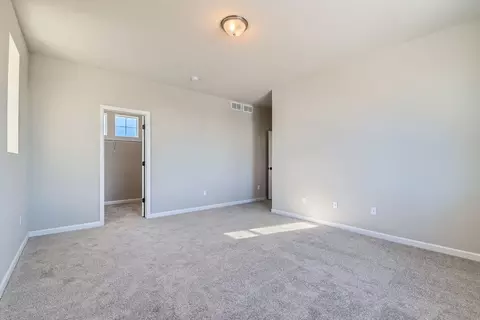Bedroom - 46409 Saddleback Dr, Bennett, CO 80102 photo 2 of 15