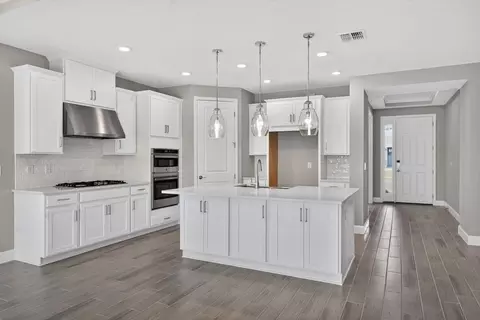 Kitchen - 86539 Oar Row S, Yulee, FL 32097 photo 1 of 15
