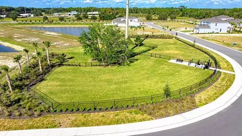 View/Area - 7059 Fox Glen Cv, Nokomis, FL 34275 photo 4 of 6