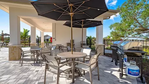 View/Area - 7059 Fox Glen Cv, Nokomis, FL 34275 photo 3 of 6