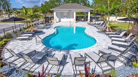 Exterior - 7059 Fox Glen Cv, Nokomis, FL 34275 photo 15 of 23