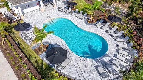 Exterior - 7059 Fox Glen Cv, Nokomis, FL 34275 photo 14 of 23
