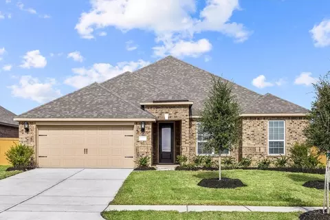13817 Starboard Reach Dr, Santa Fe, TX 77510