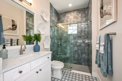 Bath - 13514 Shadow Creek Trl, Parrish, FL 34219 photo 5 of 7