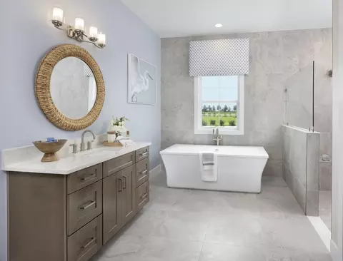 Bath - 13514 Shadow Creek Trl, Parrish, FL 34219 photo 1 of 7