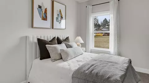 Bedroom - 17645 Ruby Dr, Athens, AL 35613 photo 17 of 18