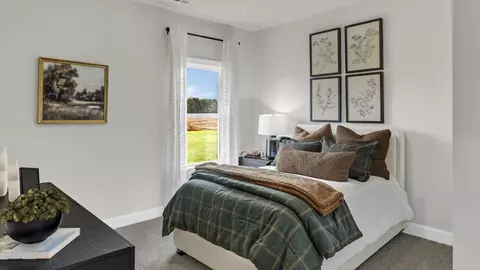 Bedroom - 17645 Ruby Dr, Athens, AL 35613 photo 11 of 18