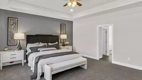 Bedroom - 17645 Ruby Dr, Athens, AL 35613 photo 7 of 18