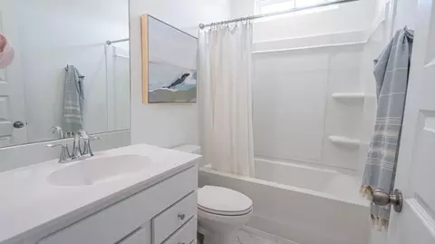 Bath - 720 Mint Julep Dr, Longs, SC 29568 photo 3 of 5
