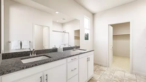 Bath - 35104 Citron Ln, Fallbrook, CA 92028 photo 6 of 9