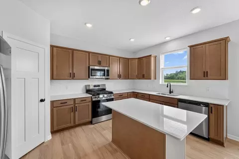 Kitchen - 912 Sandy Dr, Jordan, MN 55352 photo 1 of 4