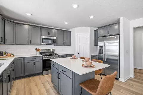 Kitchen - 912 Sandy Dr, Jordan, MN 55352 photo 1 of 2