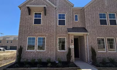 5713 Lakeview Dr, Watauga, TX 76148