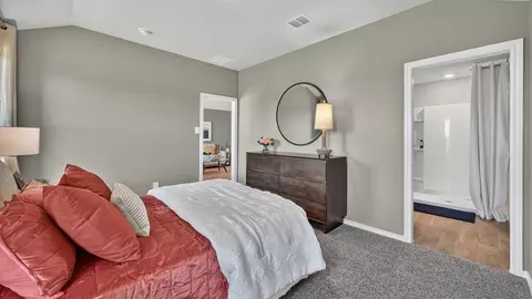 Bedroom - 182 Davis Ln, Newark, TX 76071 photo 17 of 23