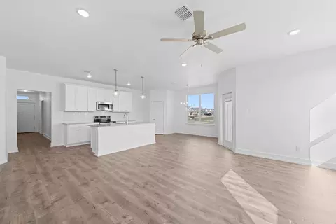 1221 Peppermint Dr, Temple, TX 76501 photo 2