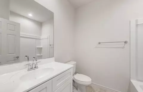 Bath - 25636 W Trumbull Rd, Buckeye, AZ 85326 photo 3 of 3