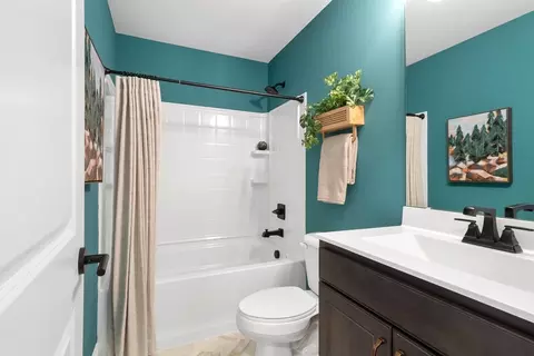 Bath - 173 Mora Blvd, O'fallon, MO 63368 photo 4 of 4