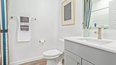 Bath - 14083 E Canidae Dr, Vail, AZ 85641 photo 2 of 2